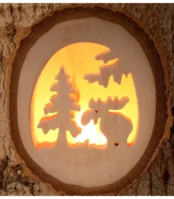 Photophore En Bois Cisele, Elan Dans La Foret