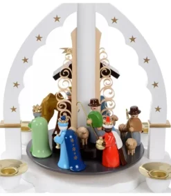 Pyramide Allemande Avec Crèche De Noël Blanche