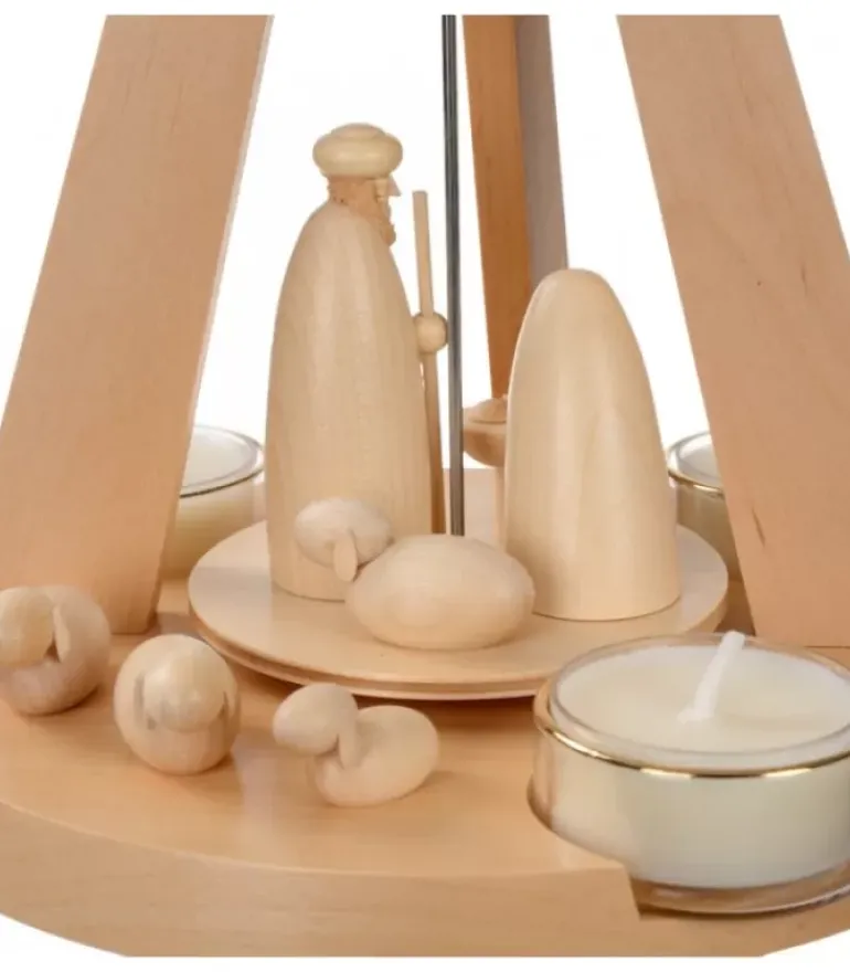 Pyramide De Noël Bois Au Design Moderne